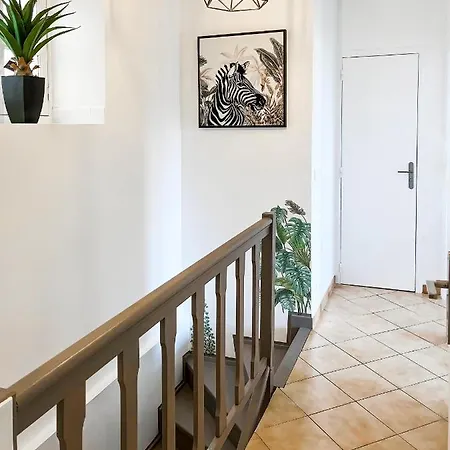 Duplex 3 Avec Jardin A Apartment